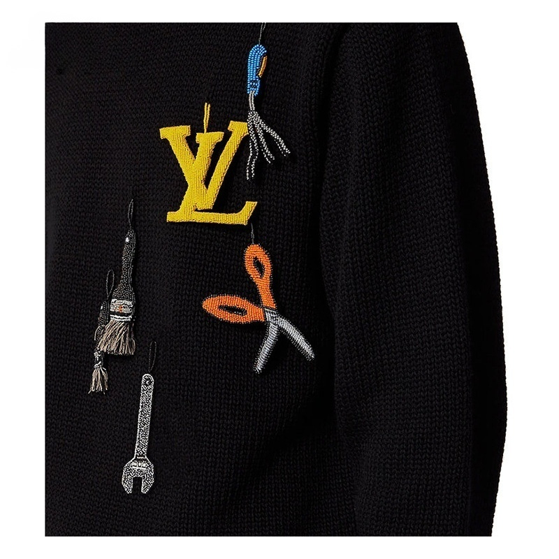 LV ルイヴィトン 新作 メンズ LV ツールパターン 刺繍 クルーネック シャツ