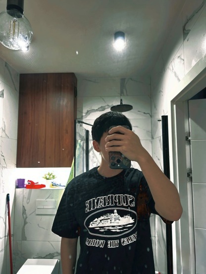 Supreme x Corteiz Week18 RULE THE WORLD TEE 男女兼用 半袖Tシャツ