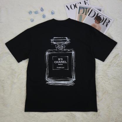 【シャネル】2025新作 CHANEL プリント ラウンドネック ドロップショルダー 半袖 Tシャツ ユニセックス