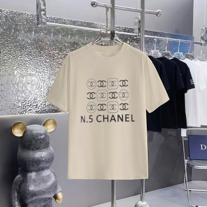 【シャネル】2025新作 CHANEL プリント ラウンドネック ドロップショルダー 半袖 Tシャツ ユニセックス