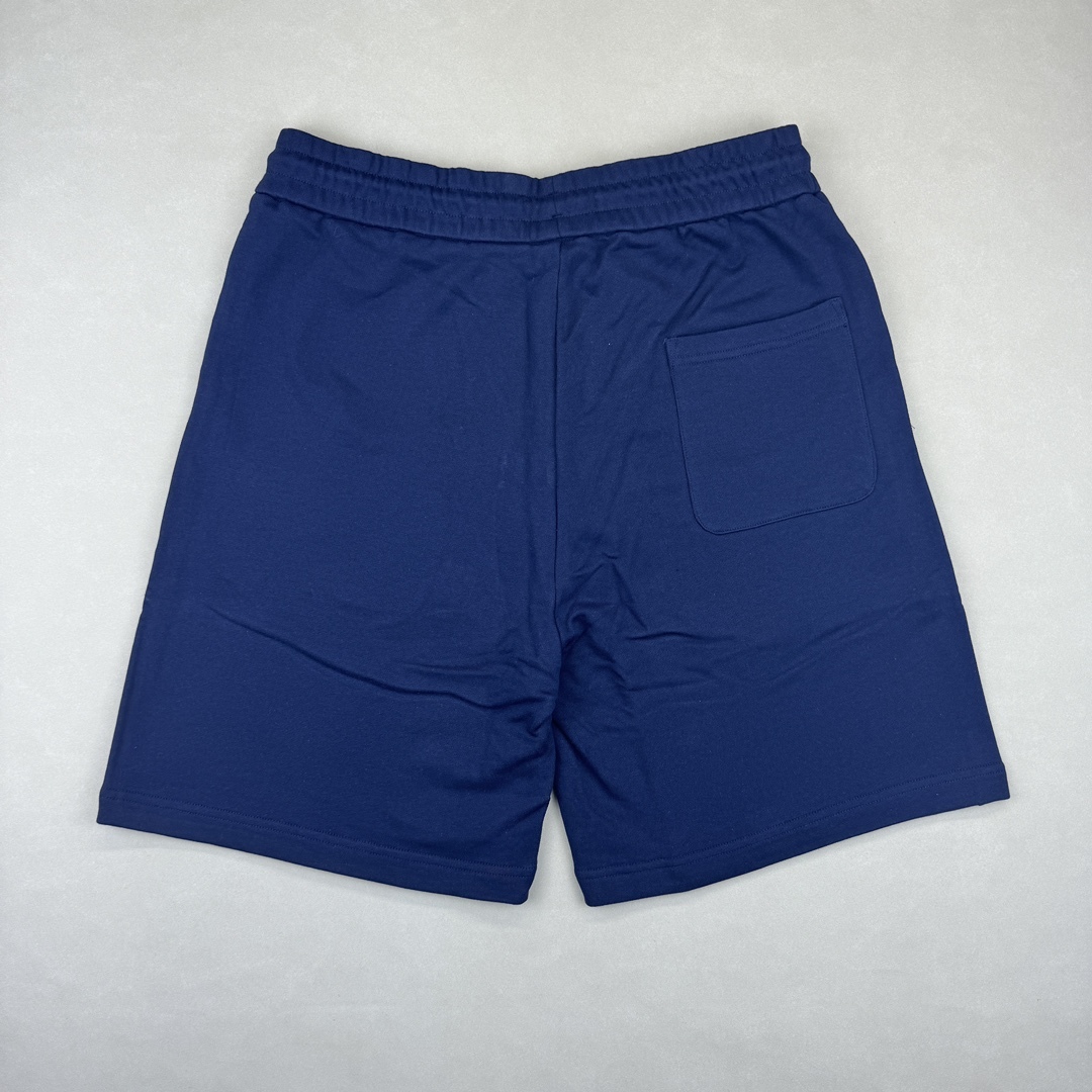 シャネル 25 新作 ダブルC 刺繍 ショートパンツ