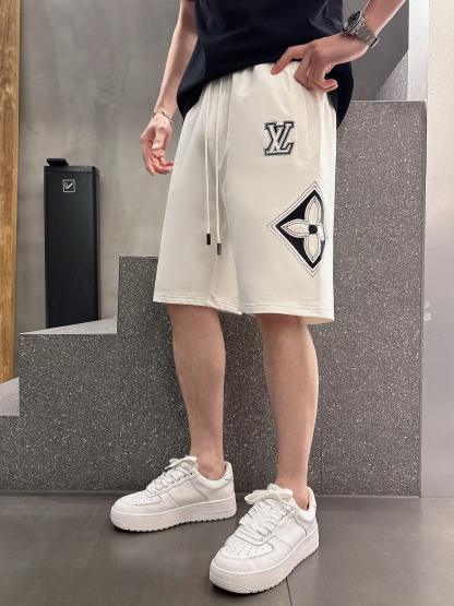 LV ルイ・ヴィトン 2025SS 新作 ショートパンツ クラシックな刺繍入り花びらショートパンツ