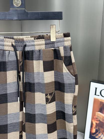 LV ルイ・ヴィトン 2025年春夏新作 ジャカードニットショーツ