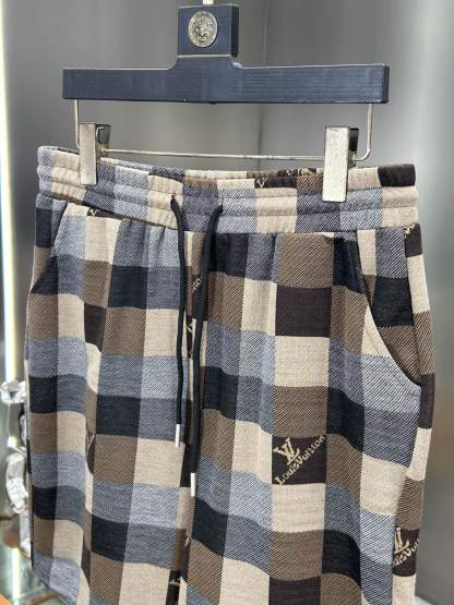 LV ルイ・ヴィトン 2025年春夏新作 ジャカードニットショーツ