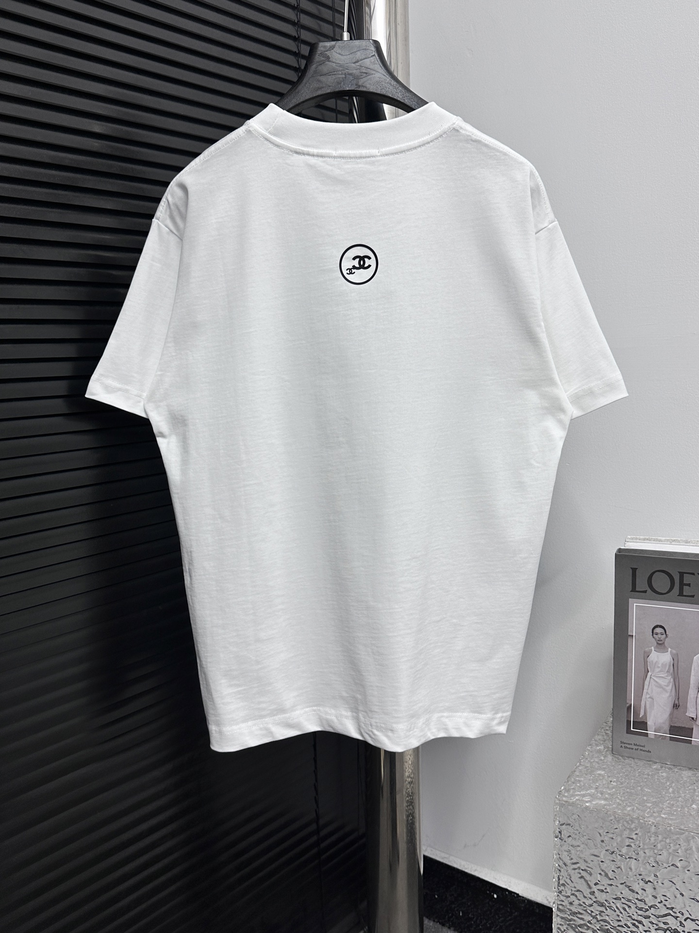 【シャネル】シャネル 2025 ロゴ カップル 半袖Tシャツ