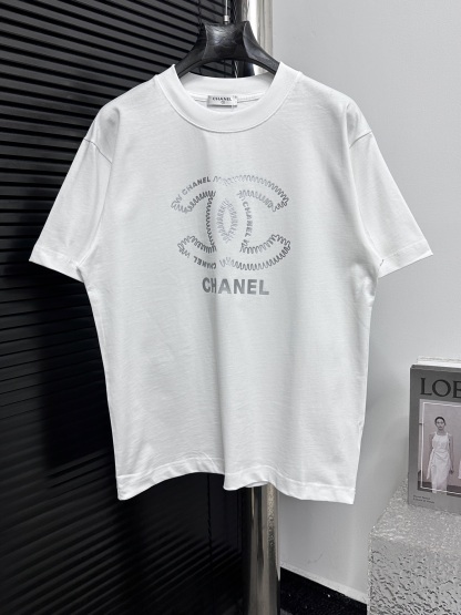 【シャネル】シャネル 2025 快適ロゴ カップル 半袖Tシャツ