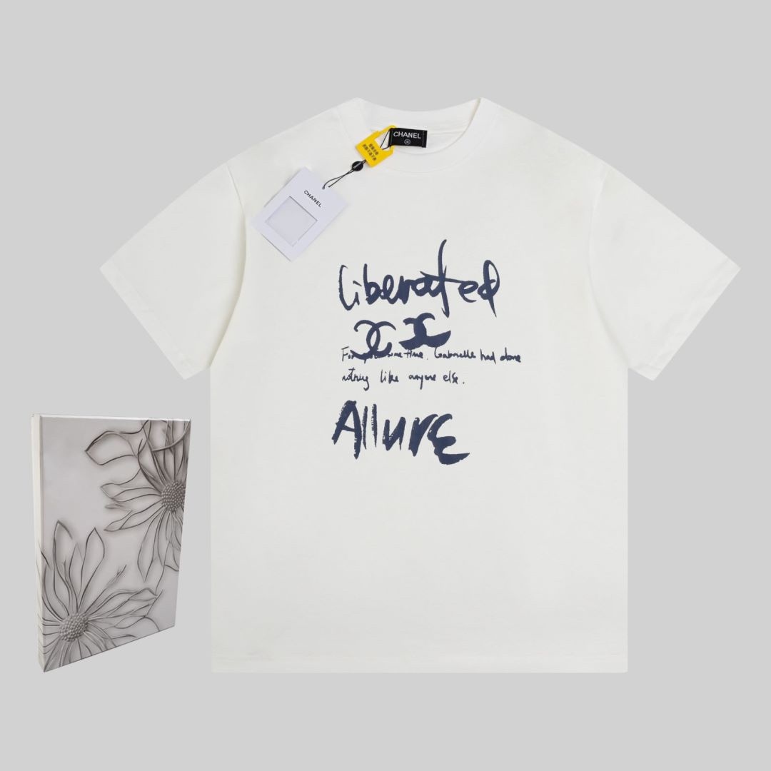 【シャネル】シャネル 2025 新作 シンプル グラフィティ レター 半袖 Tシャツ