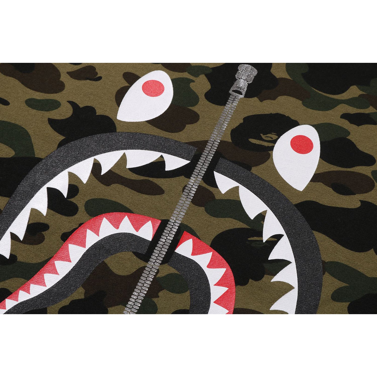 1ST CAMO シャーク クルーネックスウェットシャツ