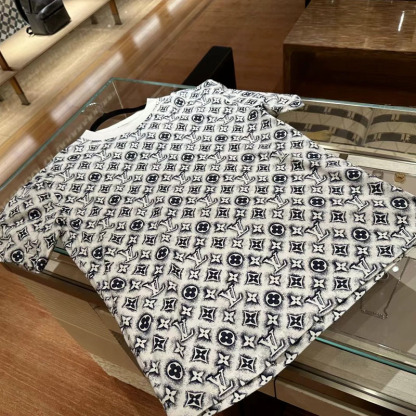 LV ルイヴィトン 新作 メンズ モノグラム プリント ラウンドネック 半袖 Tシャツ
