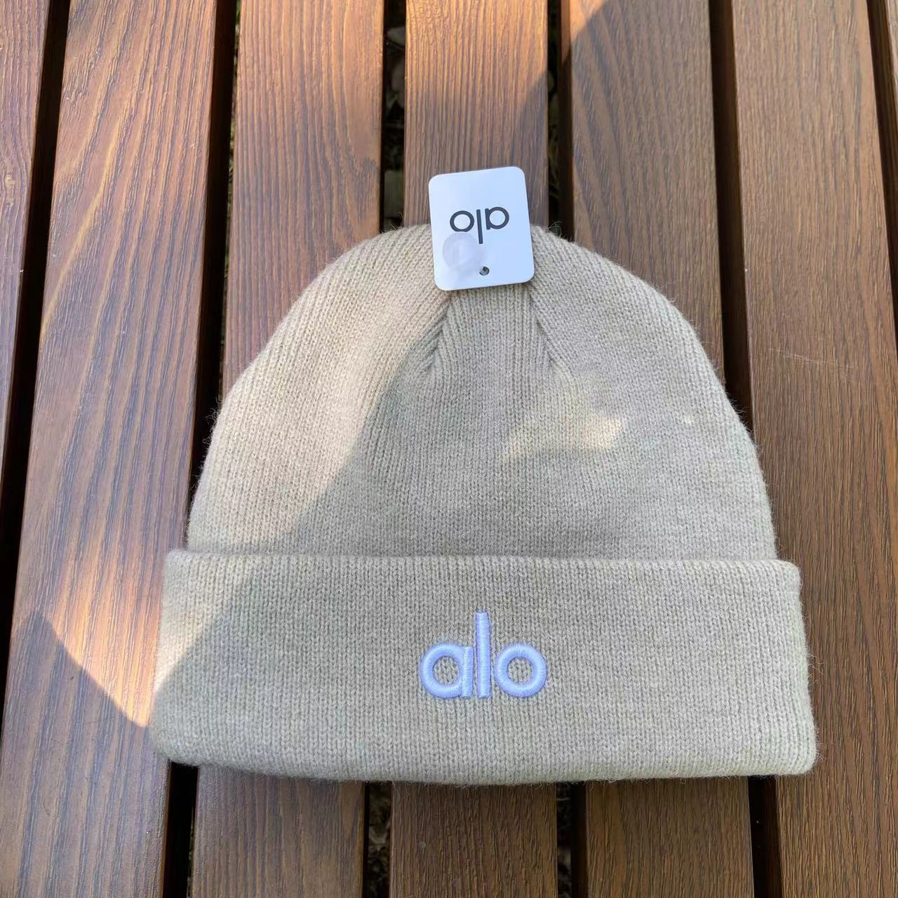 ALO コットンニット帽 韓国風ファッション カジュアル 百搭デザイン 保温 防寒 イヤーフラップ付き ビーニー