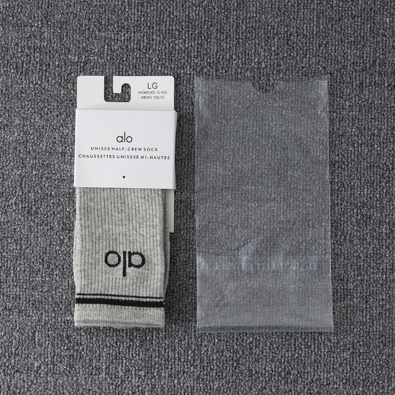 ALO ミドル丈 四季対応 レディース コットンソックス レターデザイン ストリートスタイル ハイソックス ヨガ・フィットネス用