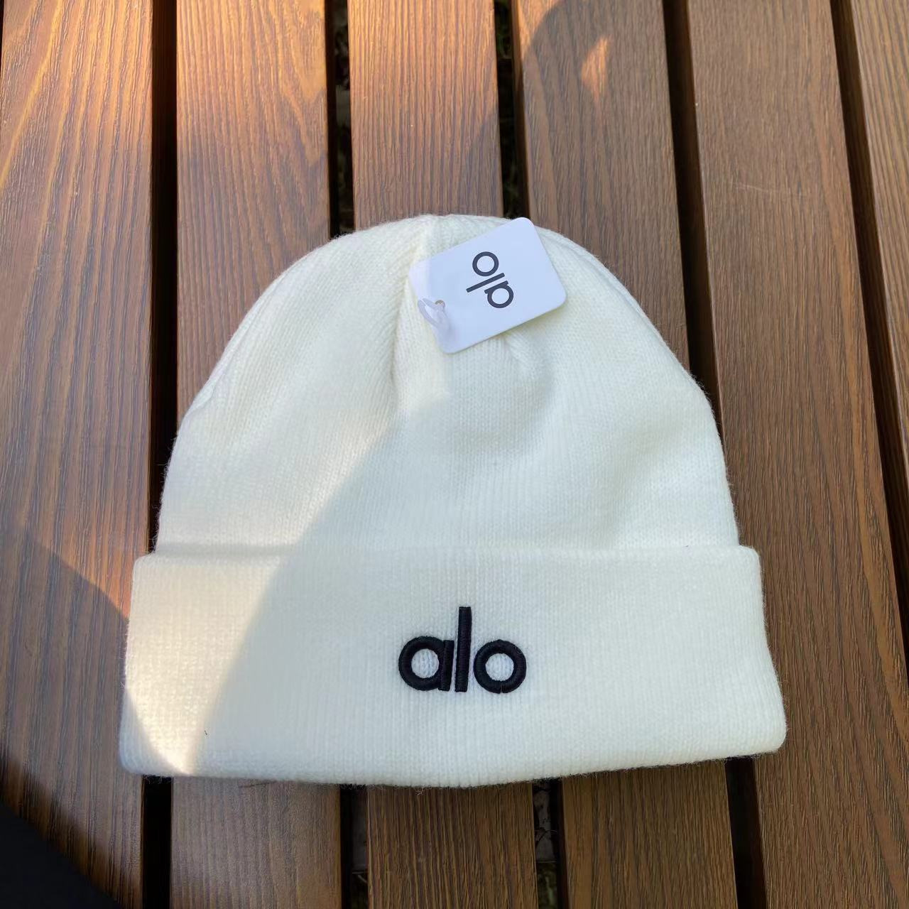 ALO コットンニット帽 韓国風ファッション カジュアル 百搭デザイン 保温 防寒 イヤーフラップ付き ビーニー