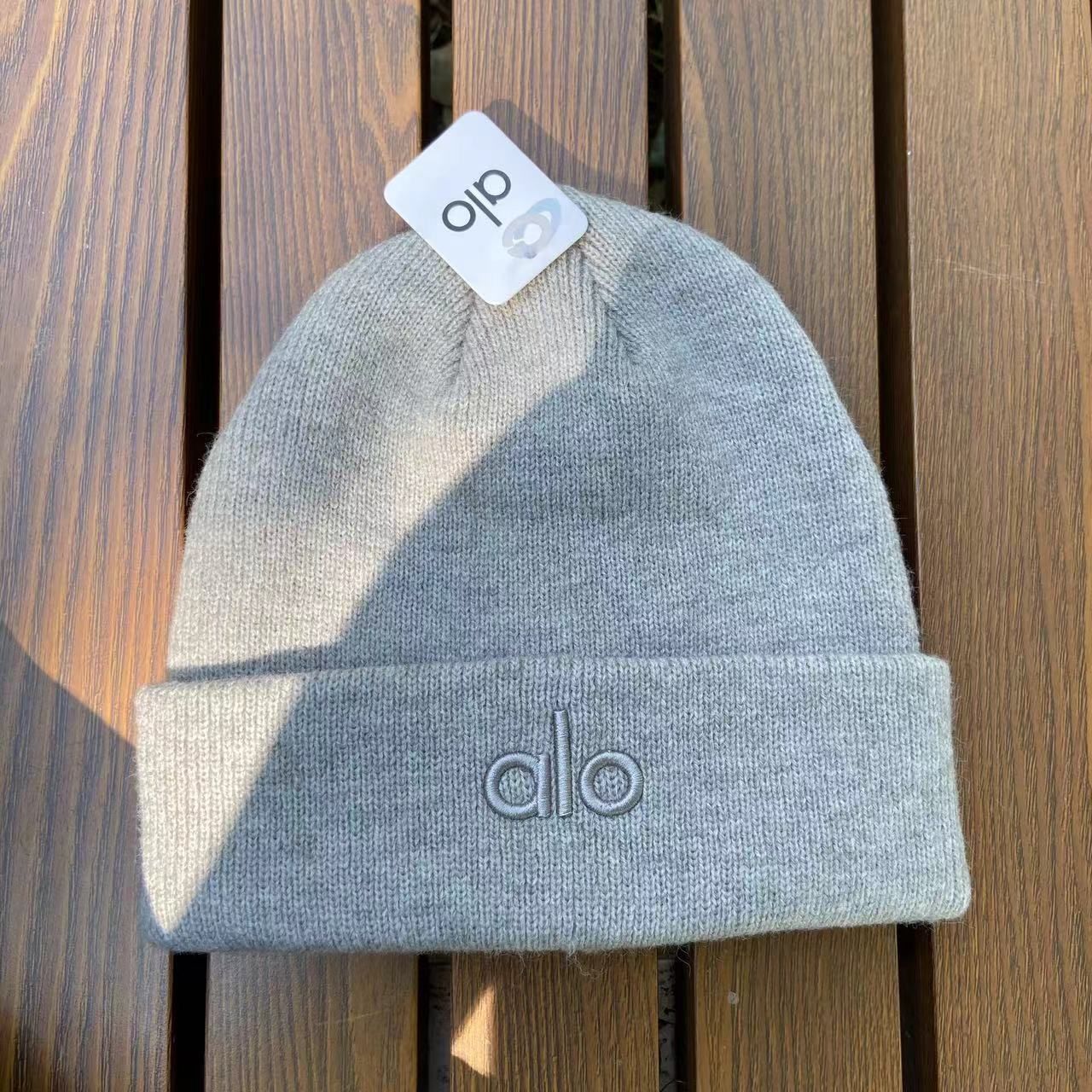 ALO コットンニット帽 韓国風ファッション カジュアル 百搭デザイン 保温 防寒 イヤーフラップ付き ビーニー