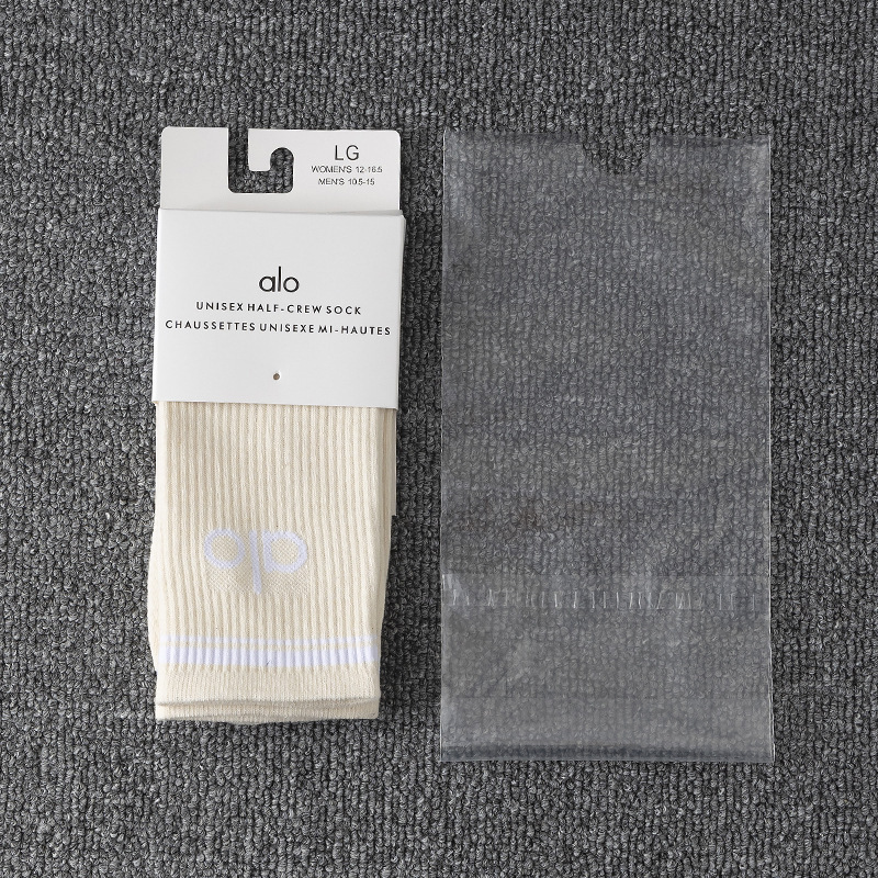 ALO ミドル丈 四季対応 レディース コットンソックス レターデザイン ストリートスタイル ハイソックス ヨガ・フィットネス用