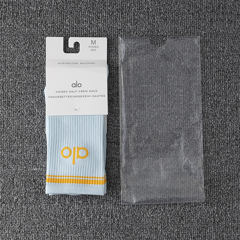 ALO ミドル丈 四季対応 レディース コットンソックス レターデザイン ストリートスタイル ハイソックス ヨガ・フィットネス用