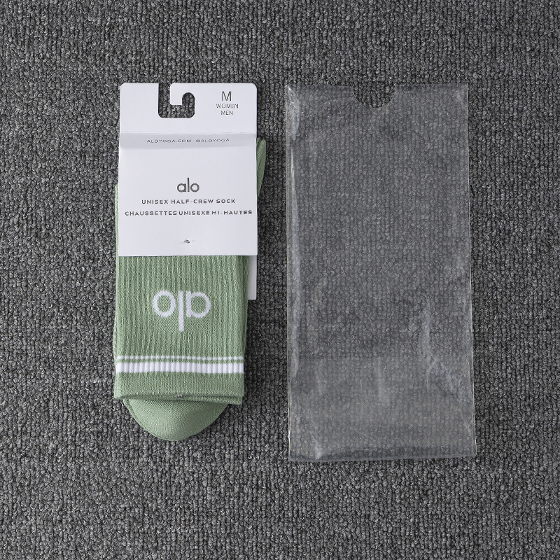 ALO ミドル丈 四季対応 レディース コットンソックス レターデザイン ストリートスタイル ハイソックス ヨガ・フィットネス用