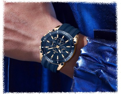 New men's multifunctional watch skin-friendly advanced sports watch  