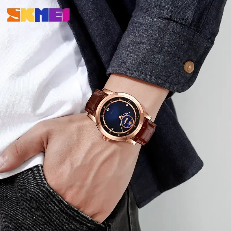 Sunburst dial moon phase star quartz watch Men's fashion waterproof calendar belt watch