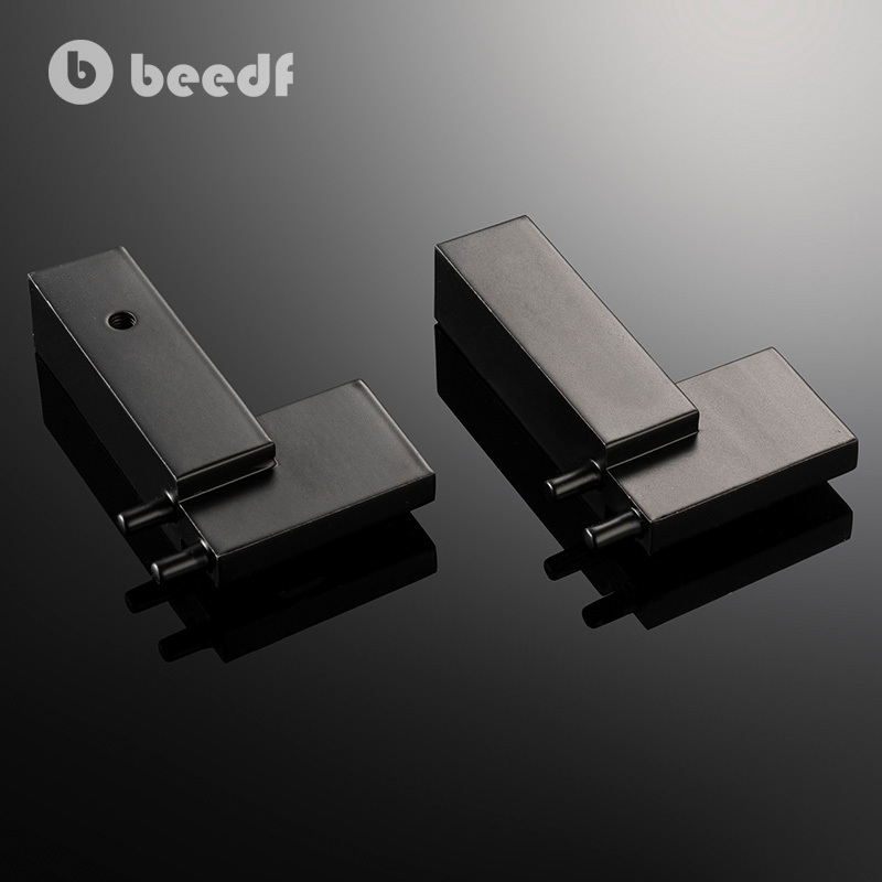 Furniture hardware 955A4573