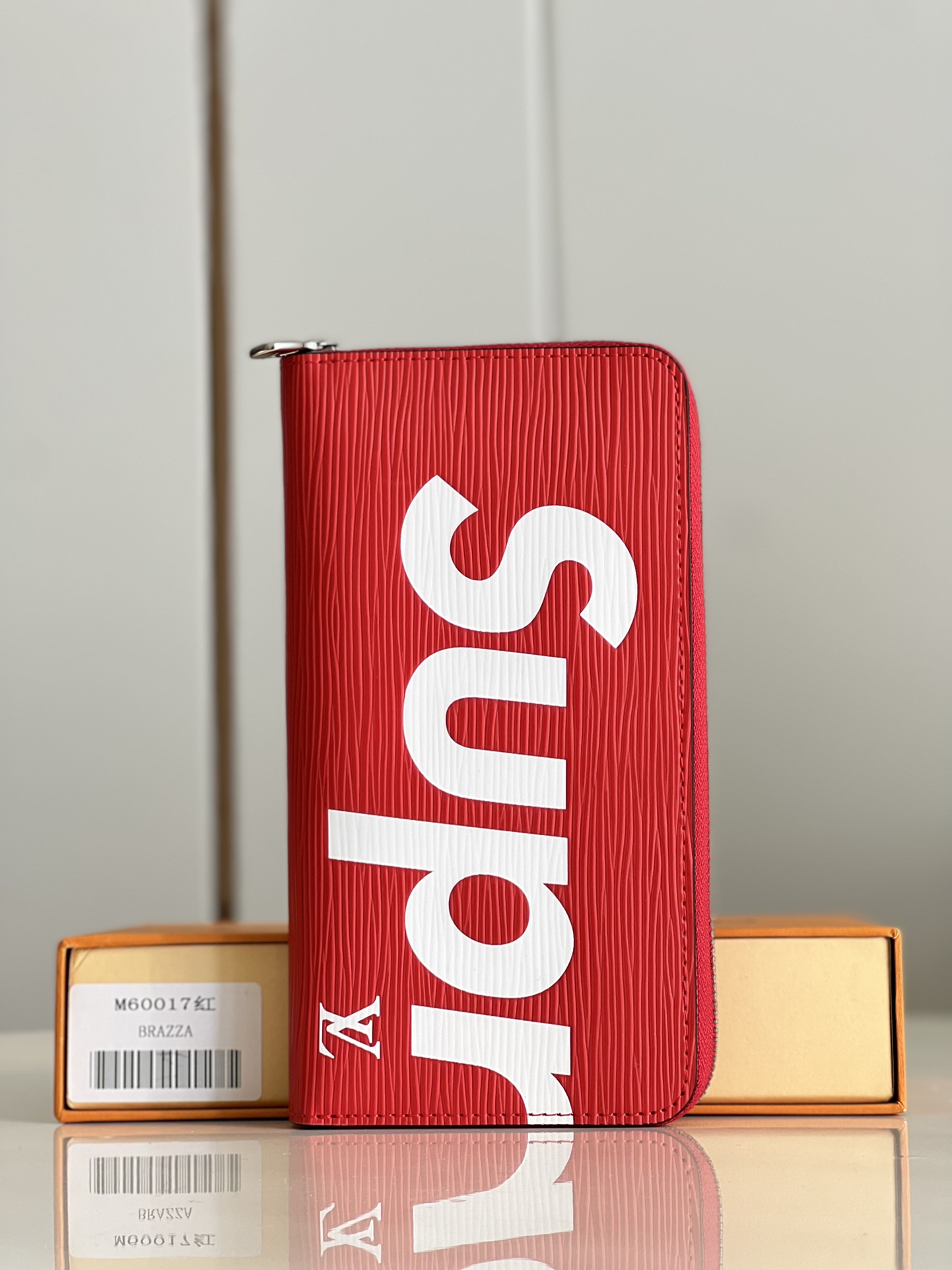 【日本限定】ルイヴィトン カプシーヌ パイソン 長財布 スカイブルー トリヨン LOUIS VUITTON - 幸運の財布！正規品保証 未使用 ルイヴィトン