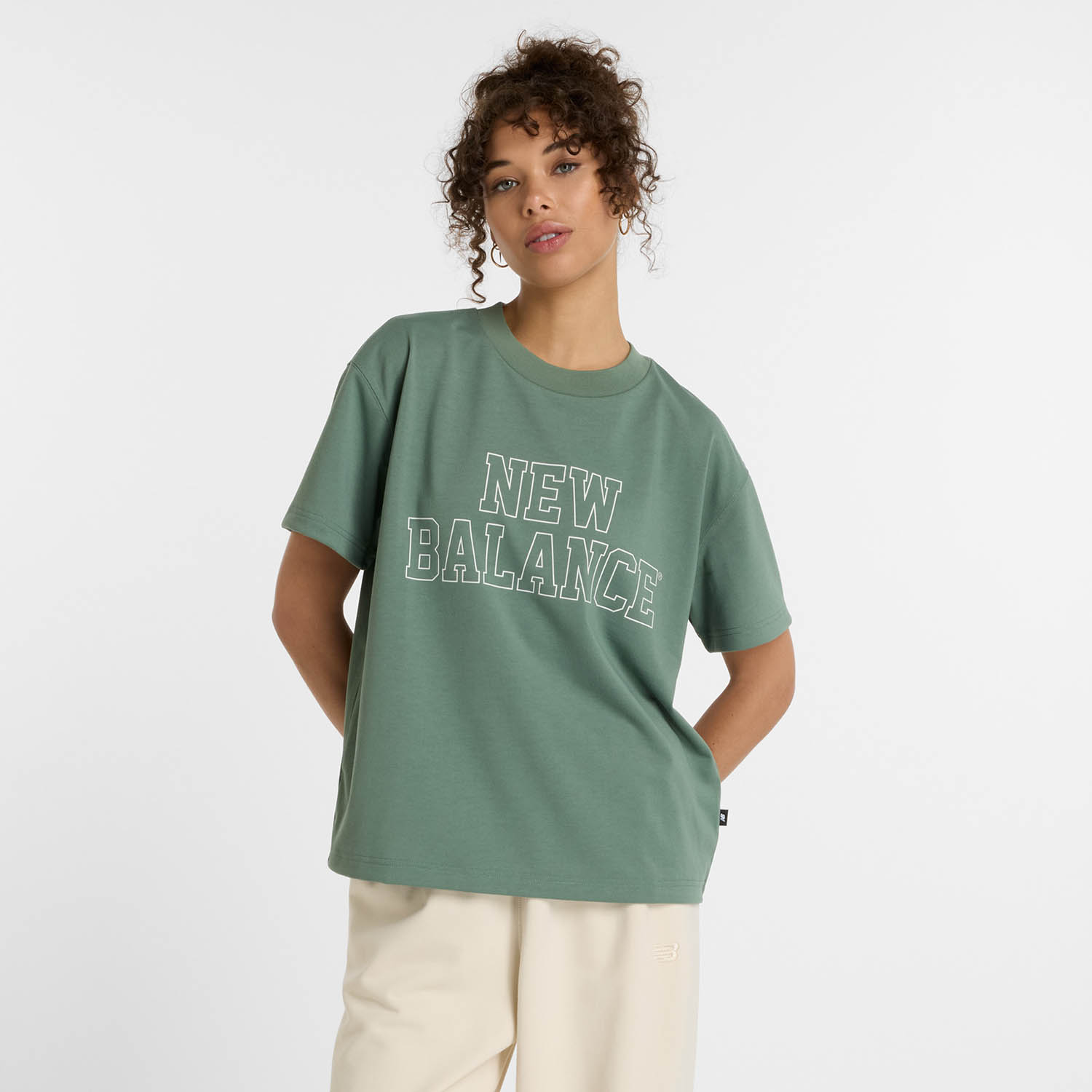 オーバーサイズドショートスリーブTシャツ