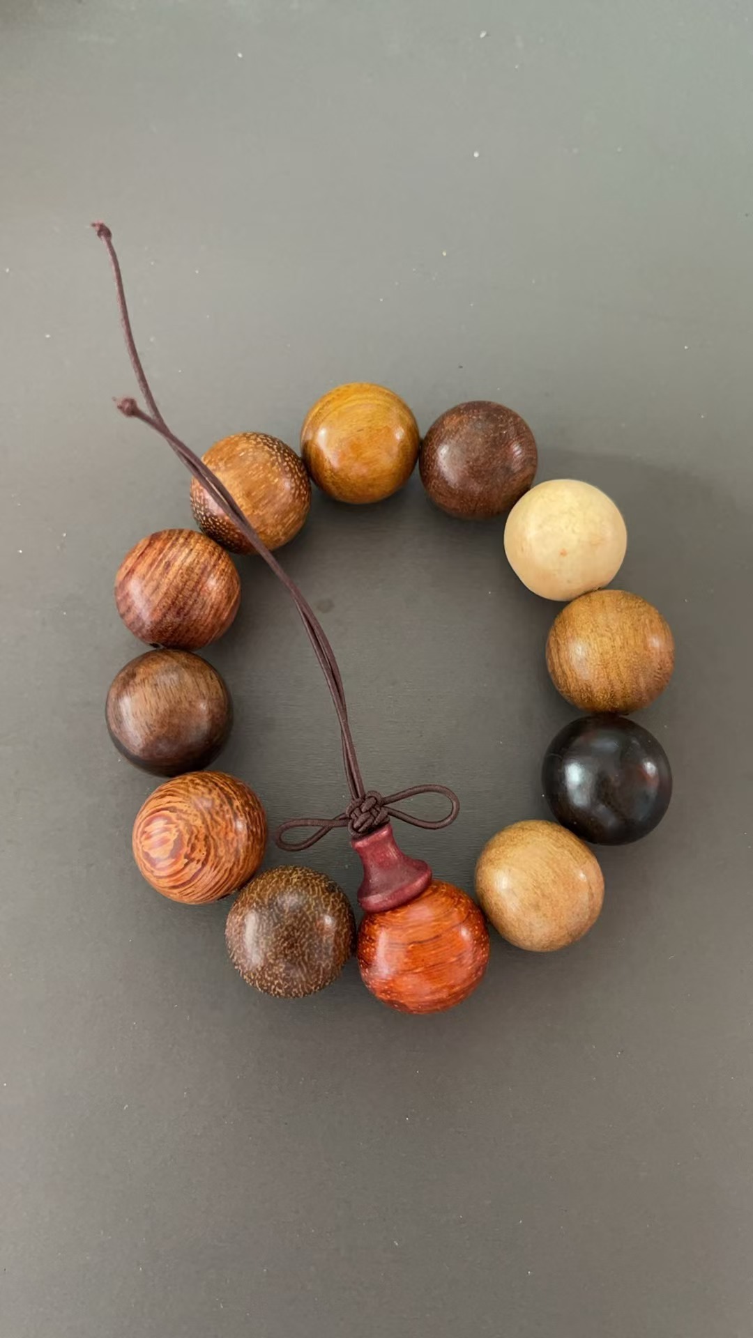 Yiwu DingTou Bracelet 260