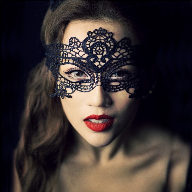 F-L5 BLACK MASK WAJAH WANITA TOPENG