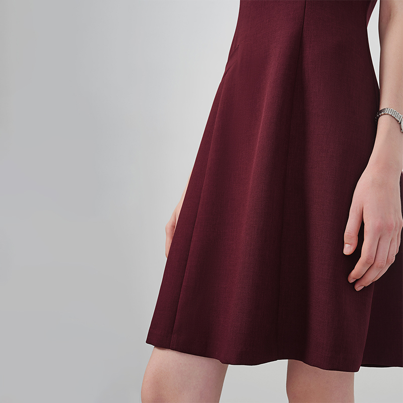 Women's Commuter Pocket Sleeveless Suit Dress