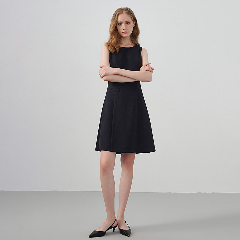Women's Commuter Pocket Sleeveless Suit Dress