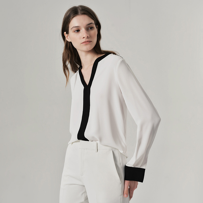 Elegant Commuter V-Neck Chiffon Shirt