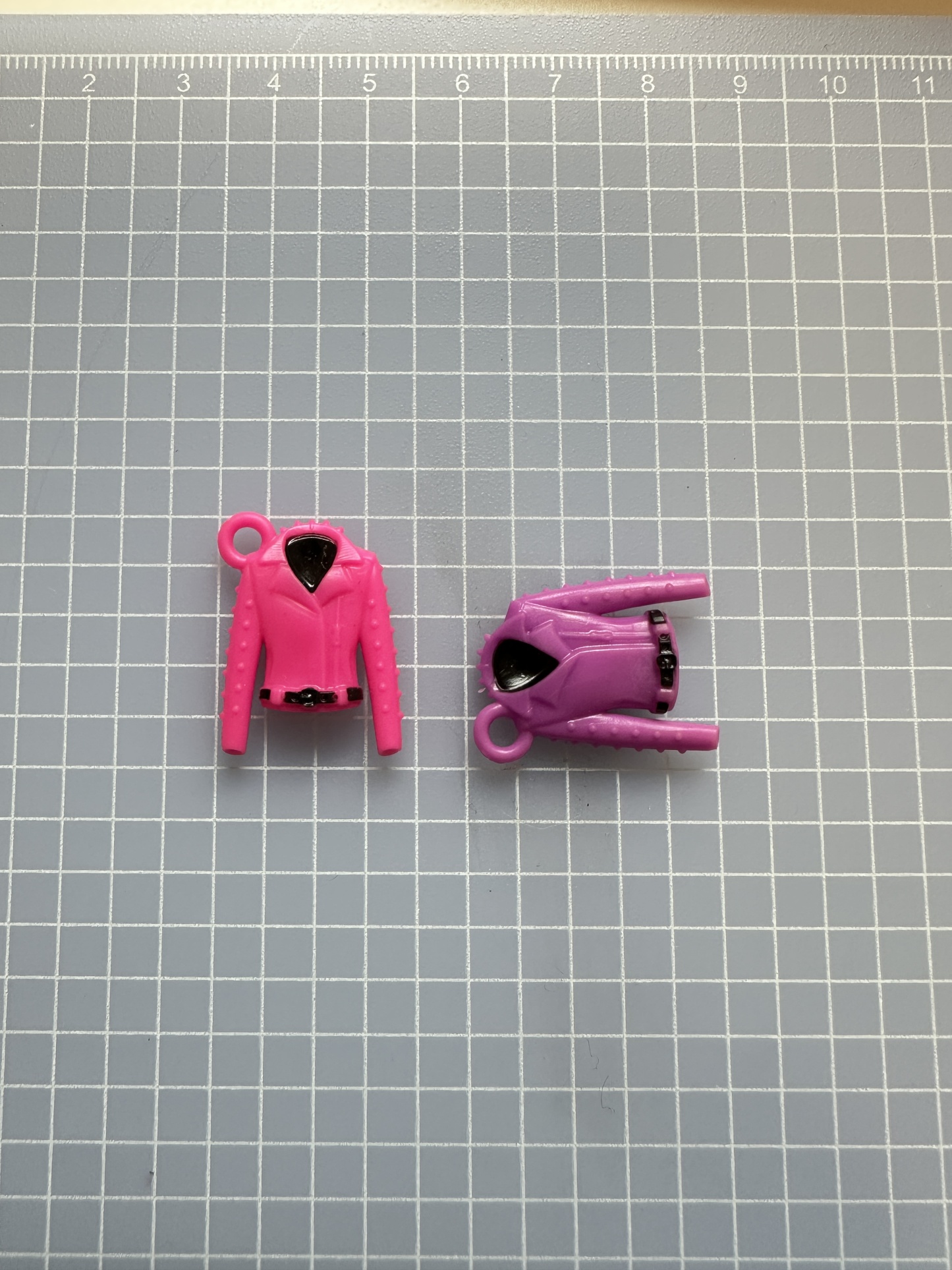 カン付きジャケット　チャームパーツ