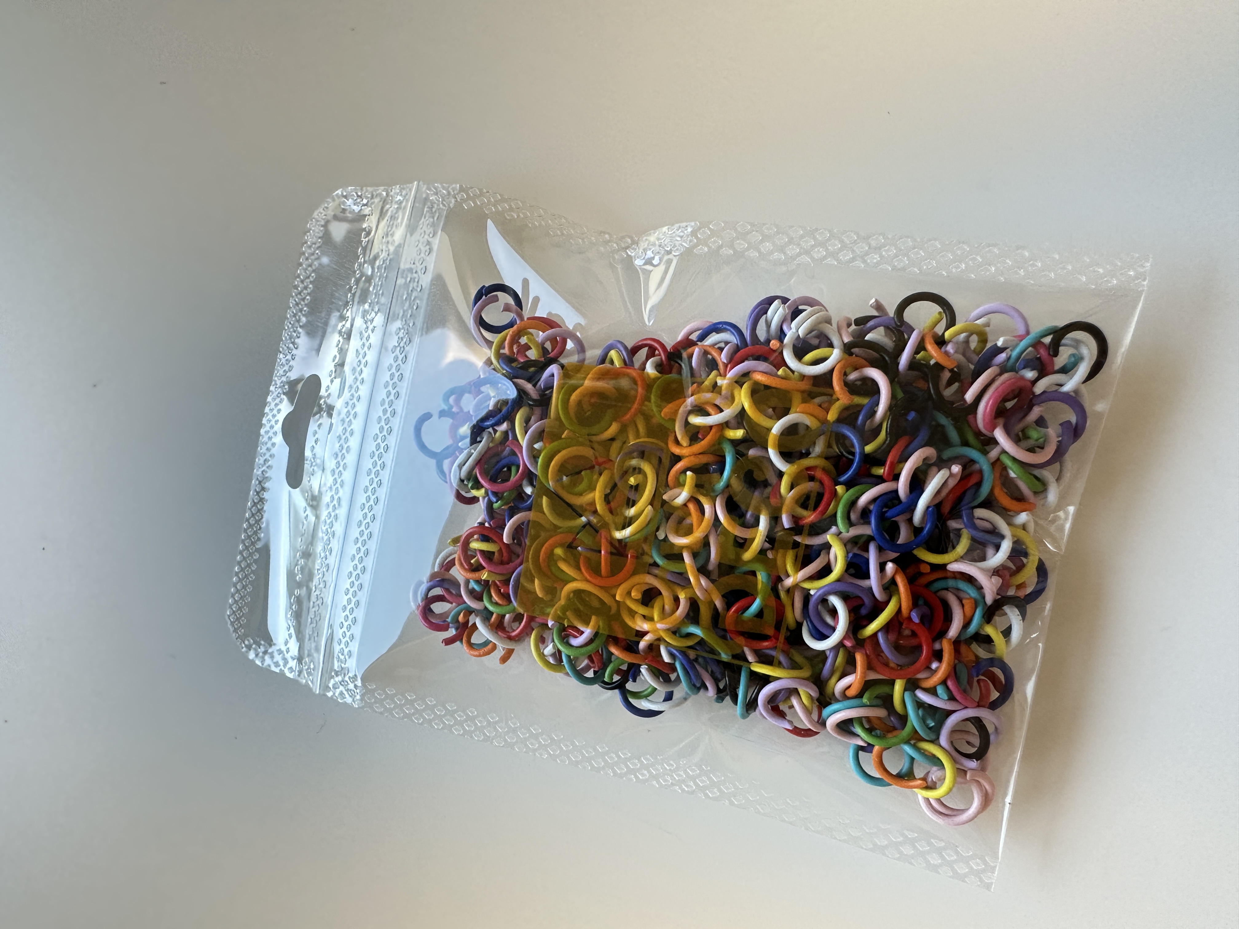 カラフル丸カン