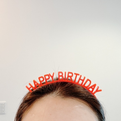 バースデーカチューシャ