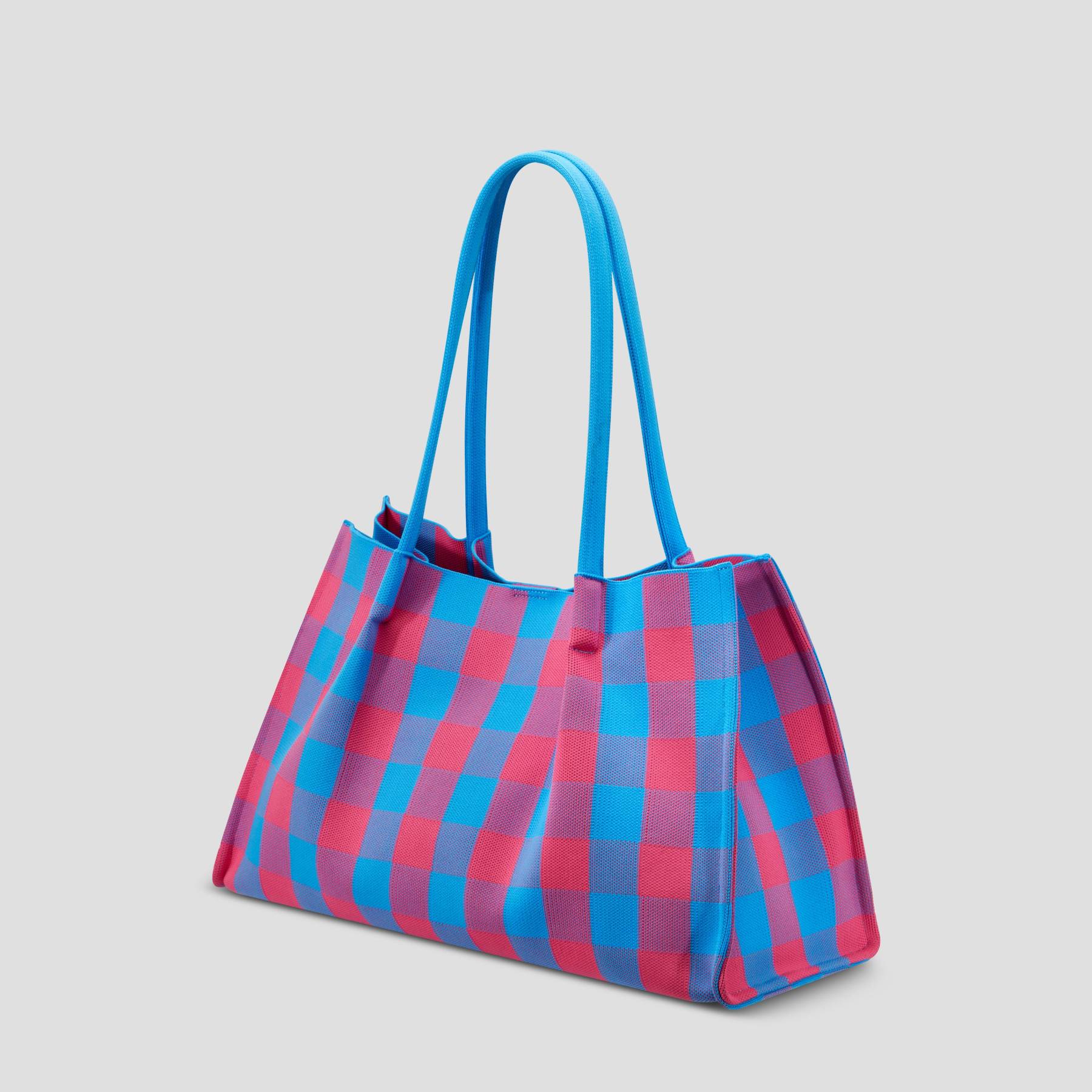 Checkered tote bag