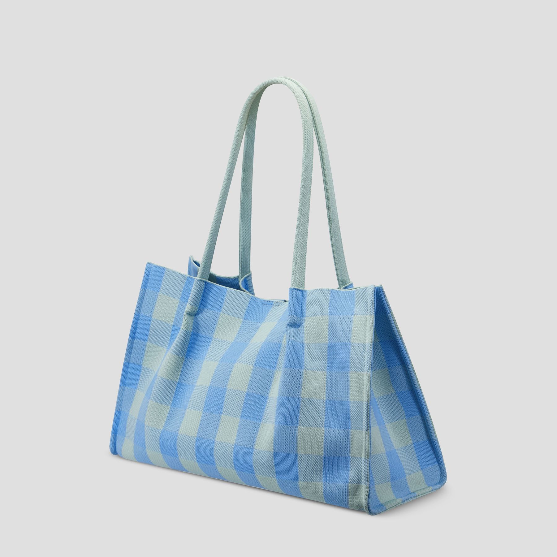 Checkered tote bag