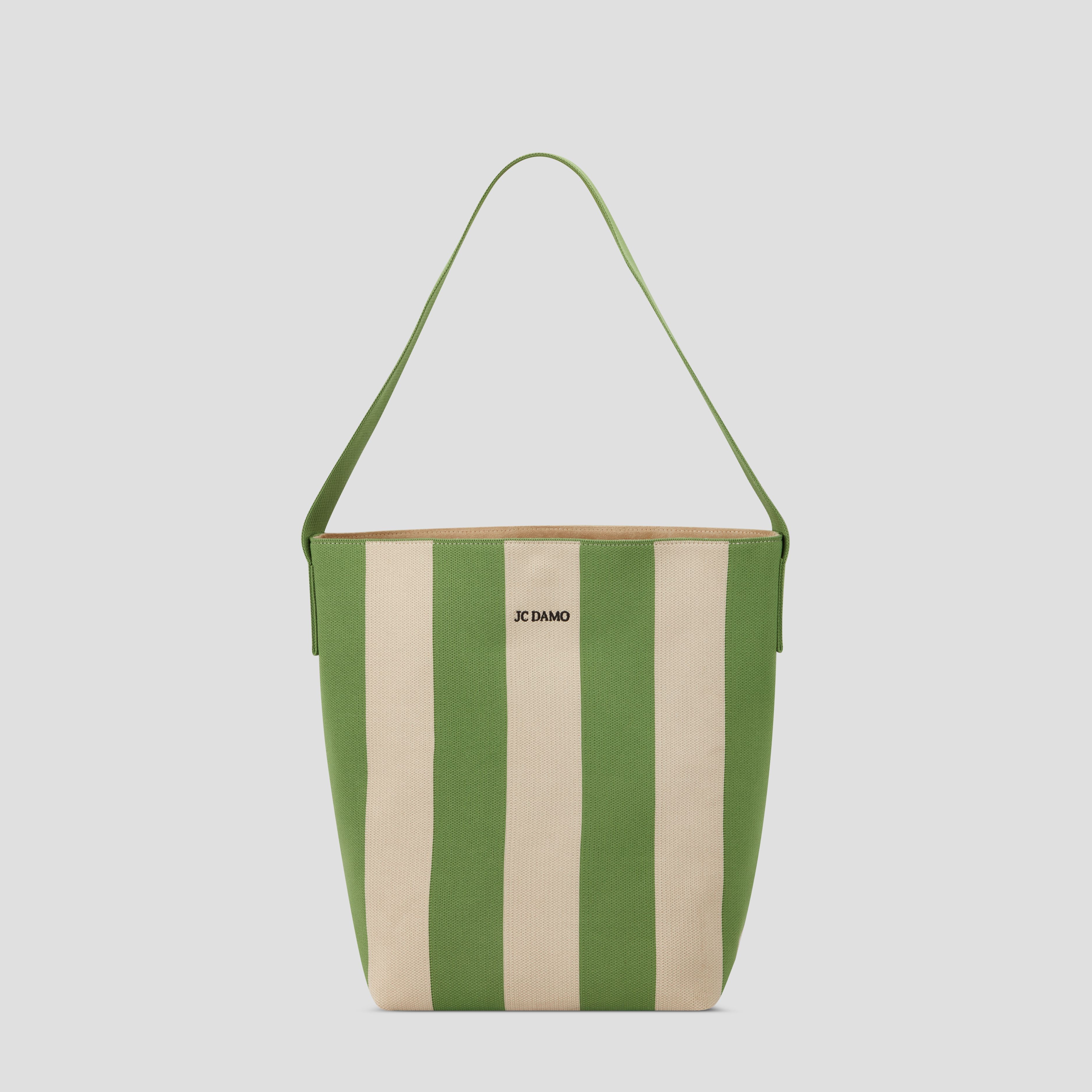 Casual bucket bag