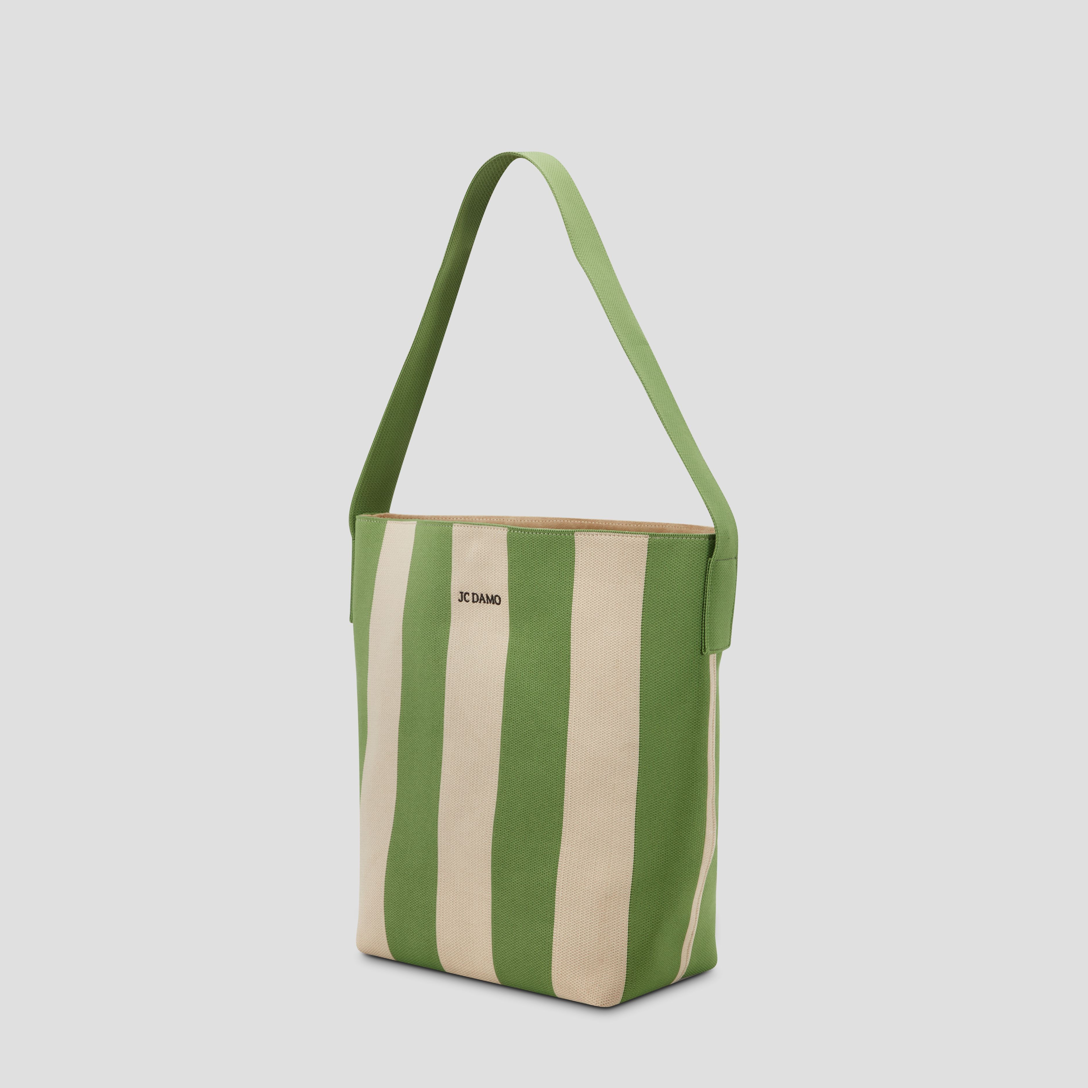 Casual bucket bag