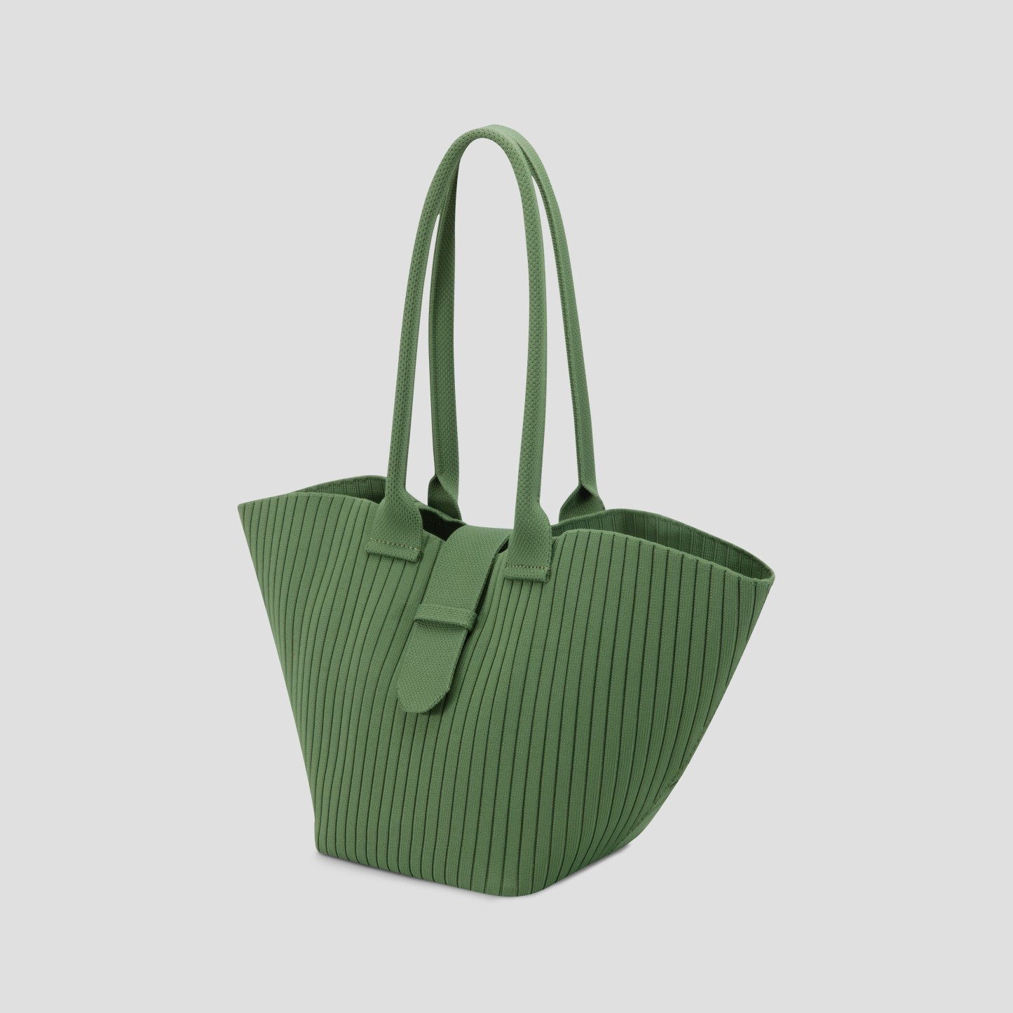 Dumpling-shaped bag