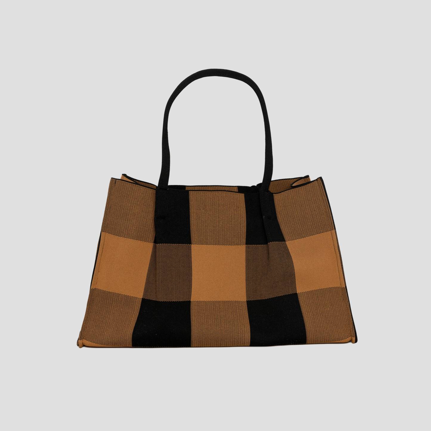 Pleated tote bag