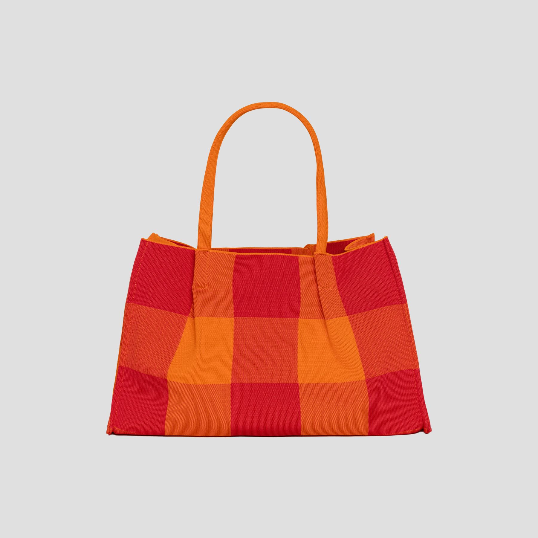 Pleated tote bag