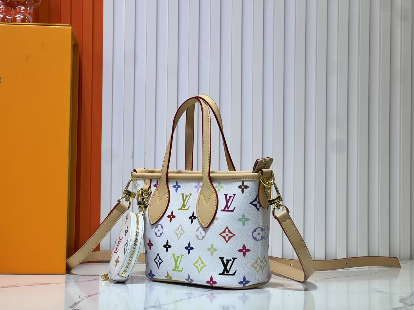 M46705 NEVERFULL BB ハンドバッグ ホワイトトリコロール（白三彩） 村上隆とのコラボレーション ネバーフル（Neverfull）