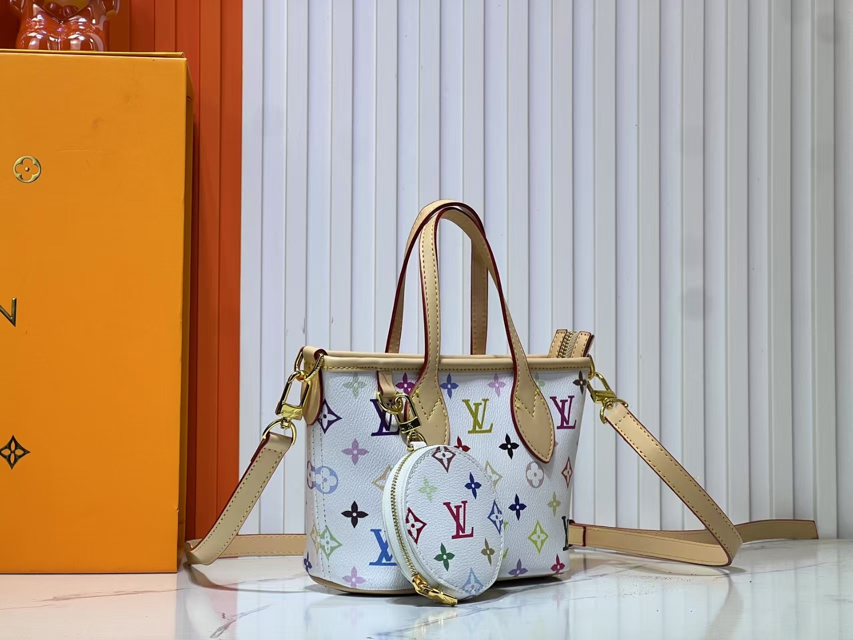 M46705 NEVERFULL BB ハンドバッグ ホワイトトリコロール（白三彩） 村上隆とのコラボレーション ネバーフル（Neverfull）