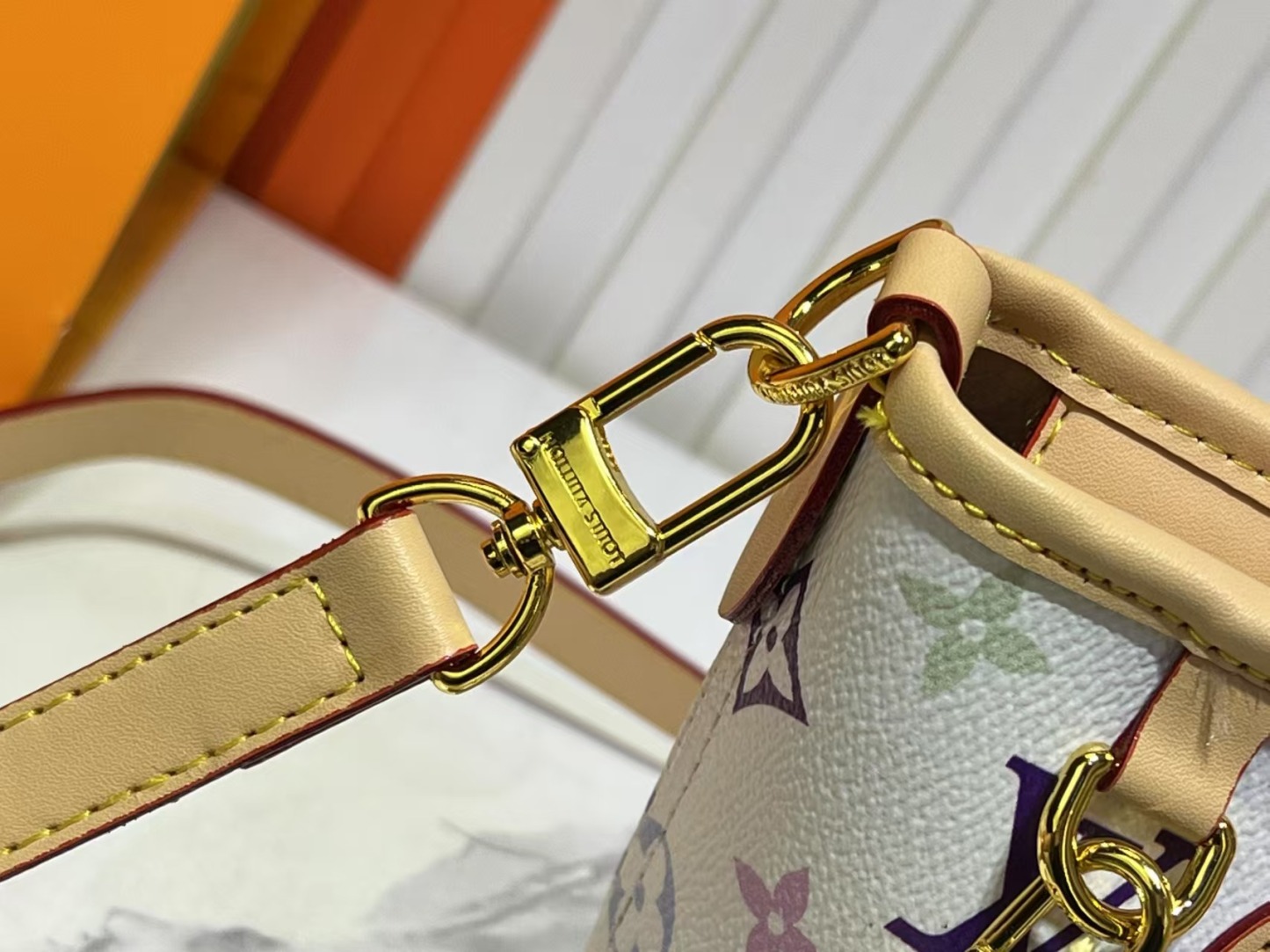 M46705 NEVERFULL BB ハンドバッグ ホワイトトリコロール（白三彩） 村上隆とのコラボレーション ネバーフル（Neverfull）