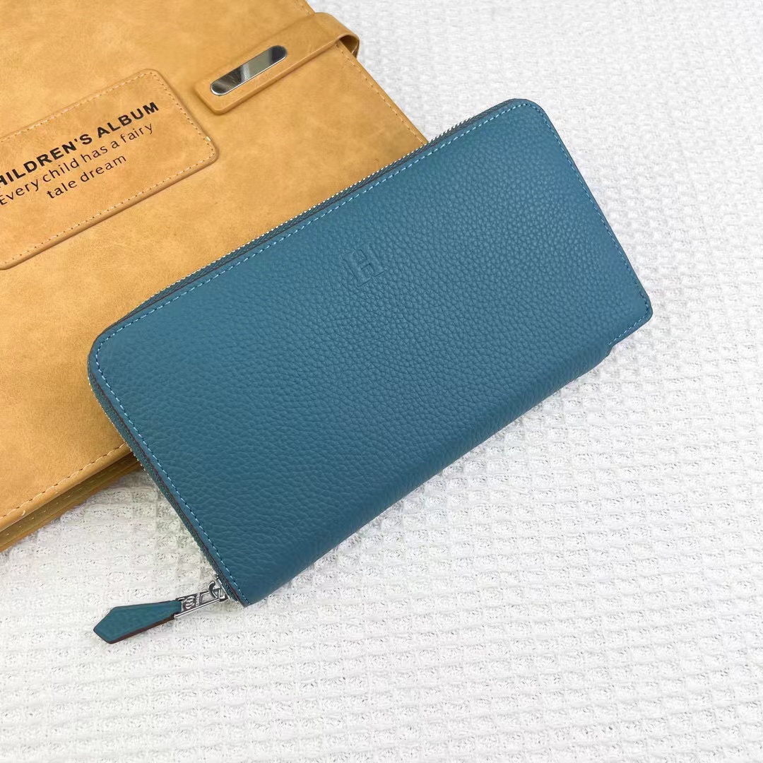 Hermes(エルメス)Silk'in クラシック財布