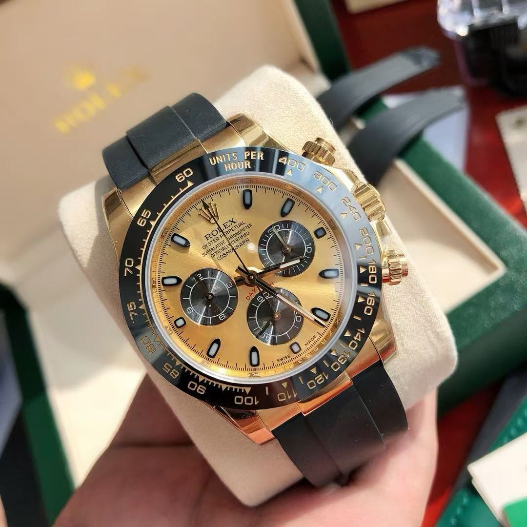 デイトナ 40MM時計 ゴールドの文字盤 ゴールドのケース ラバーストラップ