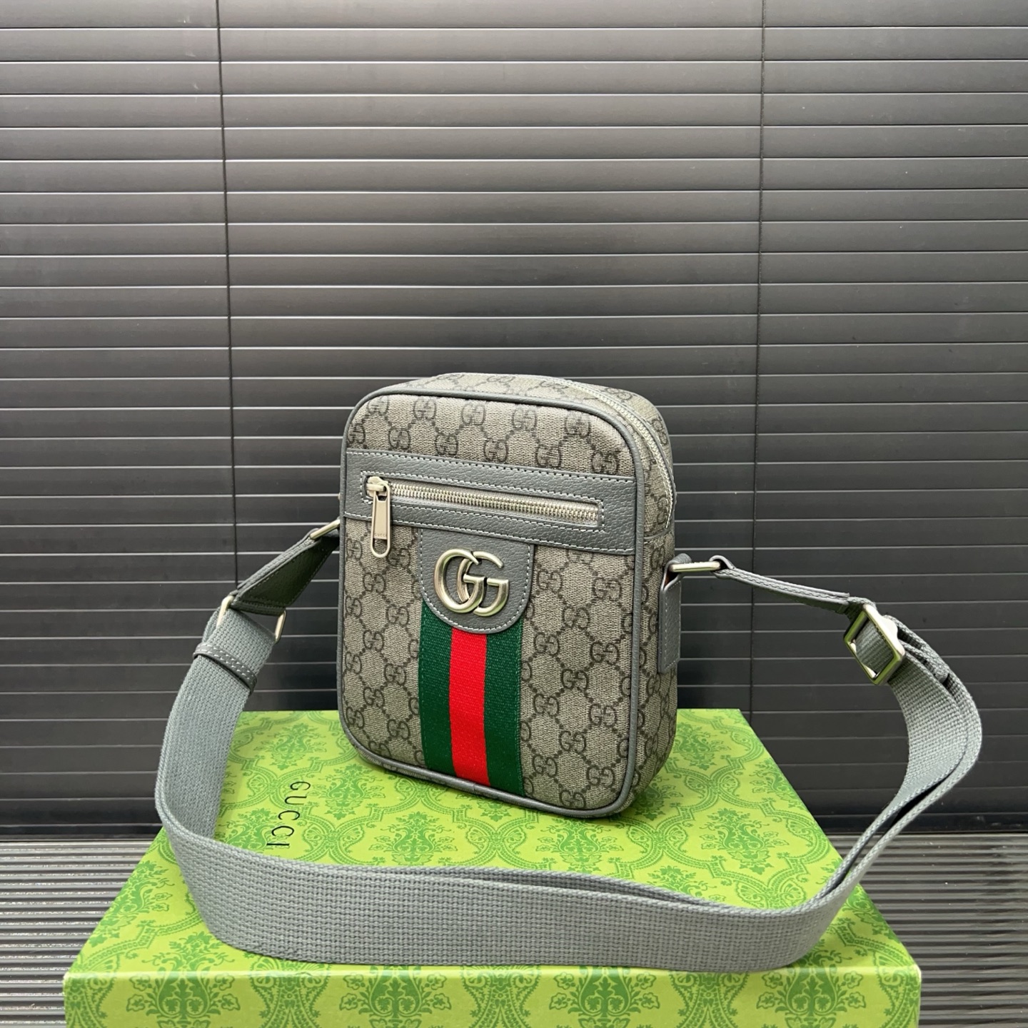 P285 Gucci グッチ Ophidia プリントのシングルショルダーバッグ