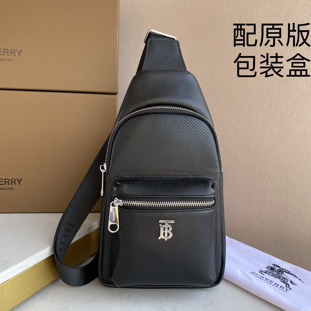 💴バーバリーの男性用チェストバッグ