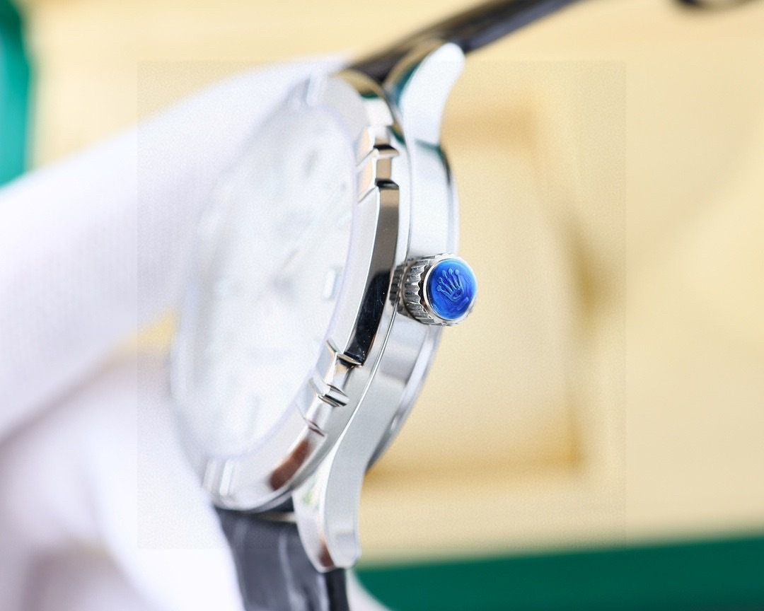 NEW 2025 ロレックス（スイスの腕時計ブランド）Rolex ビジネスウオッチ40mm  日記シリーズ機械式時計