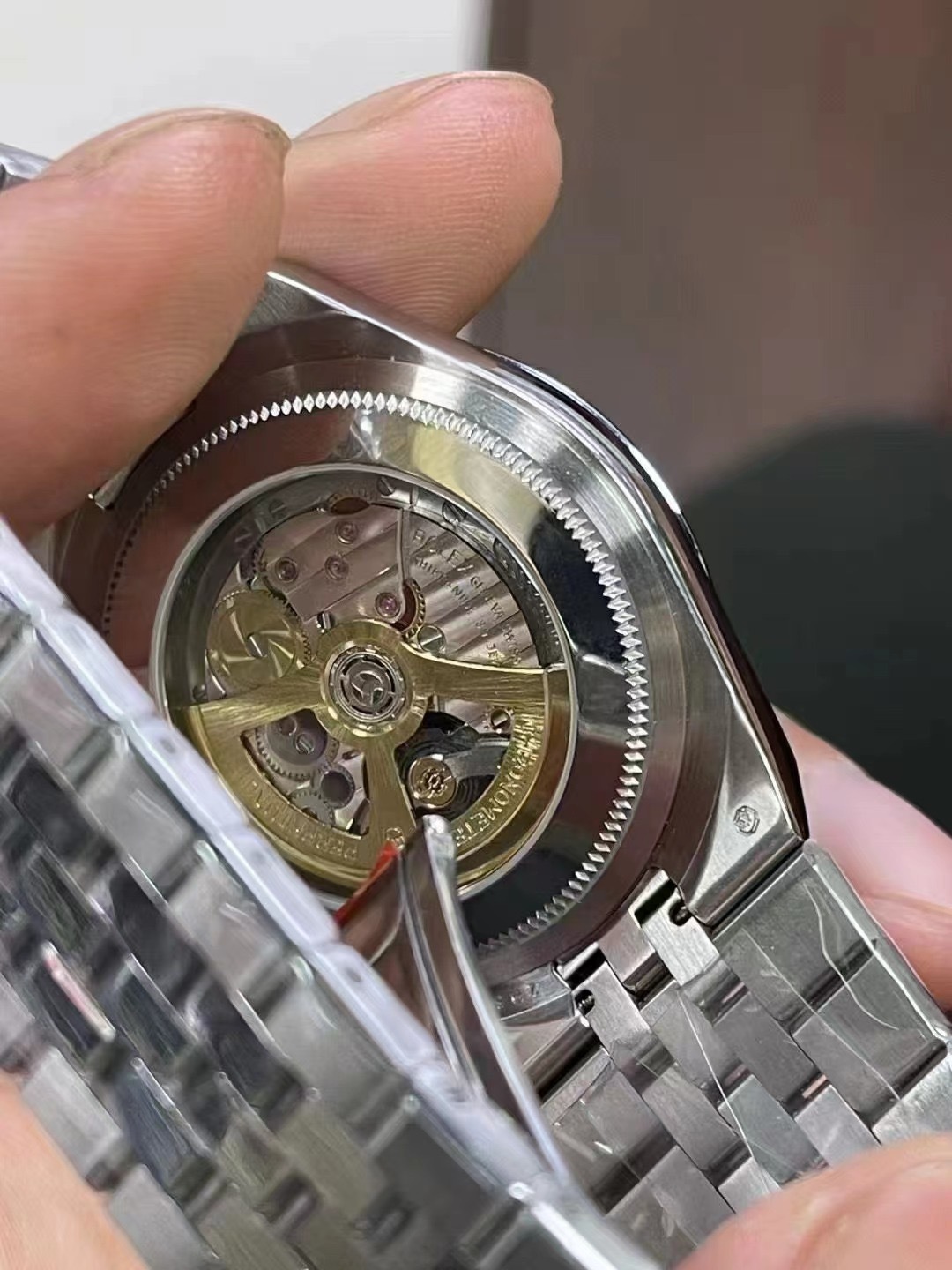 NEW 2025 ロレックス（スイスの腕時計ブランド）Rolex  Land-Dweller 40mm機械式時計