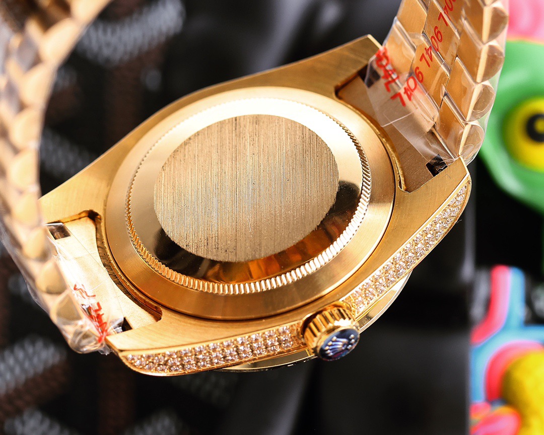Rolex ロレックス 2025年新作 デイトナ 機械式腕時計 ダイヤモンド装飾シリーズ